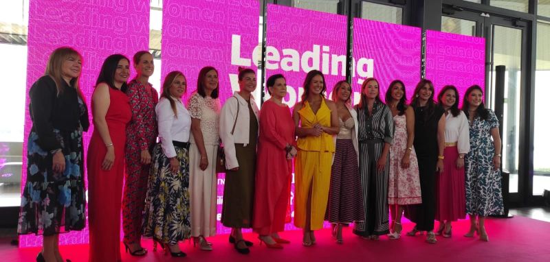 Mujeres que transforman: Leading Women regresa a Ecuador para premiar el liderazgo femenino