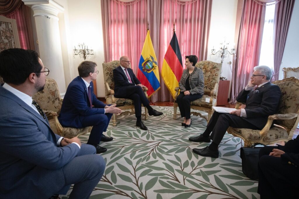 Cancillería ecuatoriana avanza en integración y alianzas estratégicas