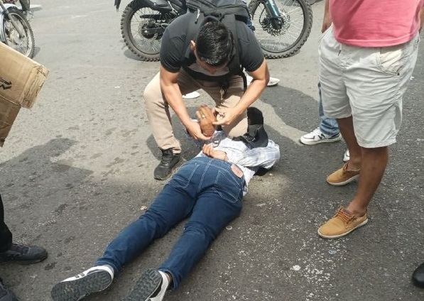 Detenido uno de los presuntos asaltantes en zona comercial de Babahoyo