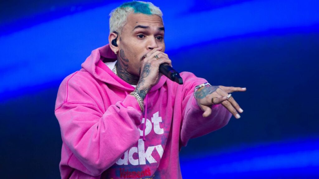 Nueva controversia rodea a Chris Brown arrestado en Londres por agresión