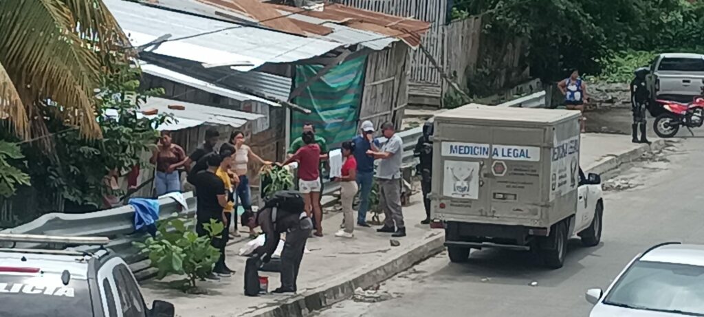La Policía confirmó que Yandri Gómez Moreira fue asesinado de once disparos en el barrio Simón Bolívar de la parroquia Eloy Alfaro de Manta.