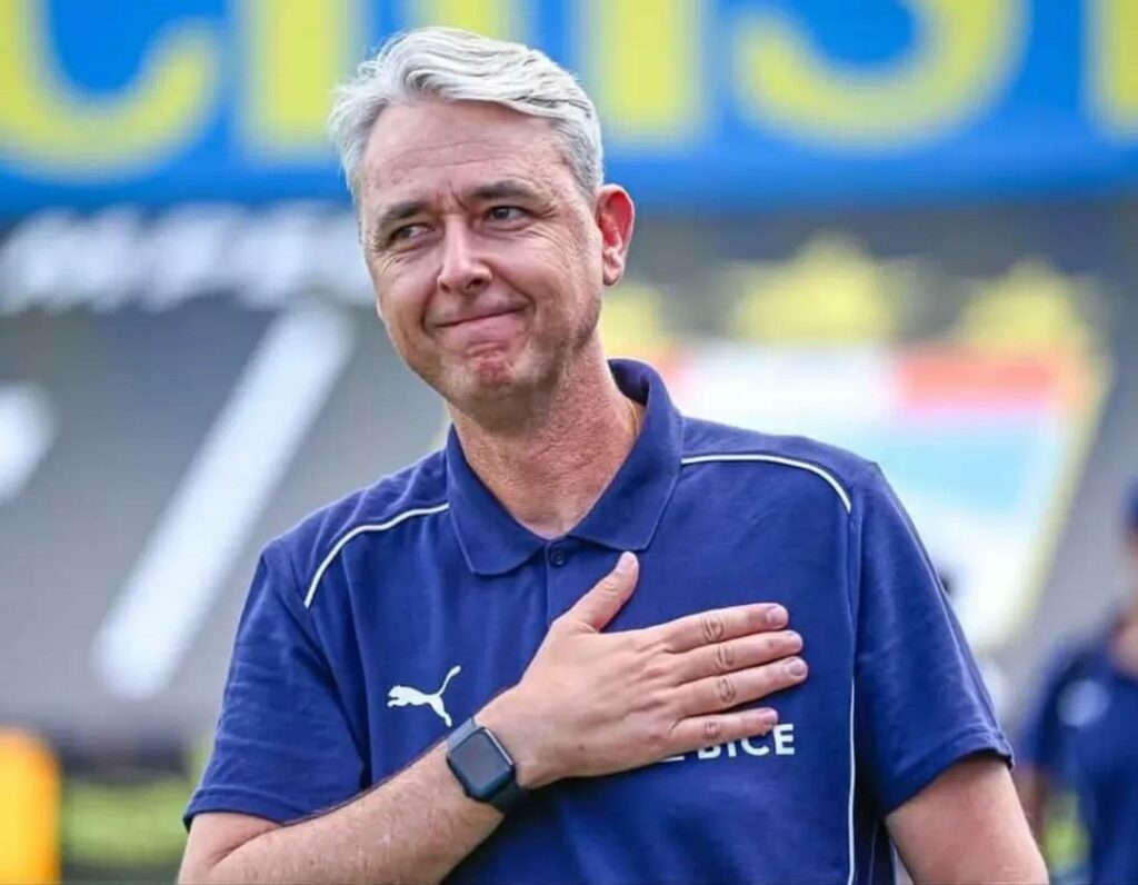 Liga de Quito oficializa a Tiago Nunes como nuevo director técnico hasta 2026