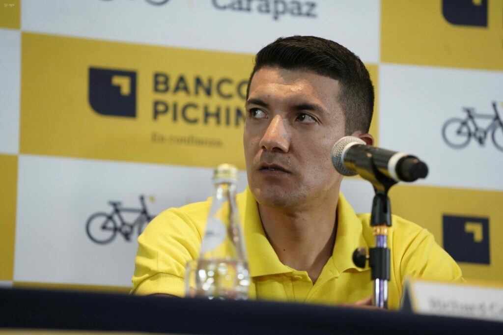 richard carapaz fuera tour de francia 2025