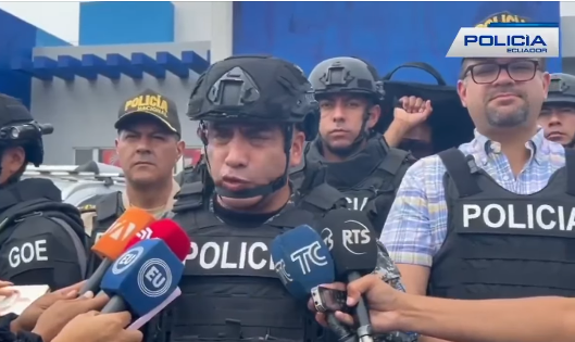 Persecución policial en Durán deja dos presuntos delincuentes abatidos y un detenido