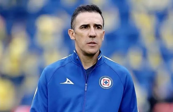 Vicente Sánchez, entrenador uruguayo.