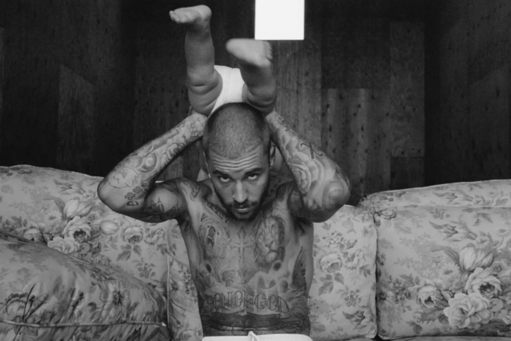 Justin Bieber vuelve con todo: Swag, su séptimo álbum de estudio que sacude el pop