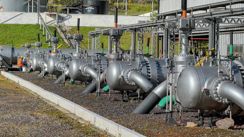 Petroecuador concluye bypass en el SOTE y reanuda bombeo de petróleo