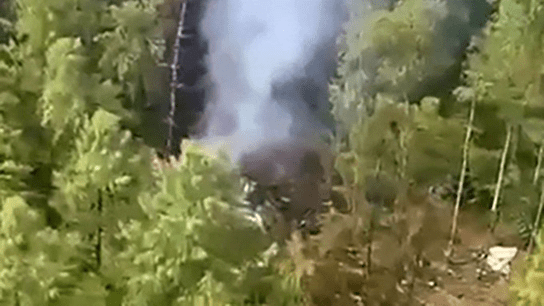 Desaparece de los radares y cae en la taiga: accidente aéreo deja 50 muertos en Rusia