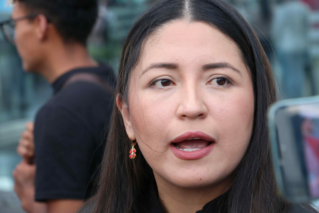 Gabriela Álvaro, representante de pacientes renales, lamenta falta de pago a dializadoras