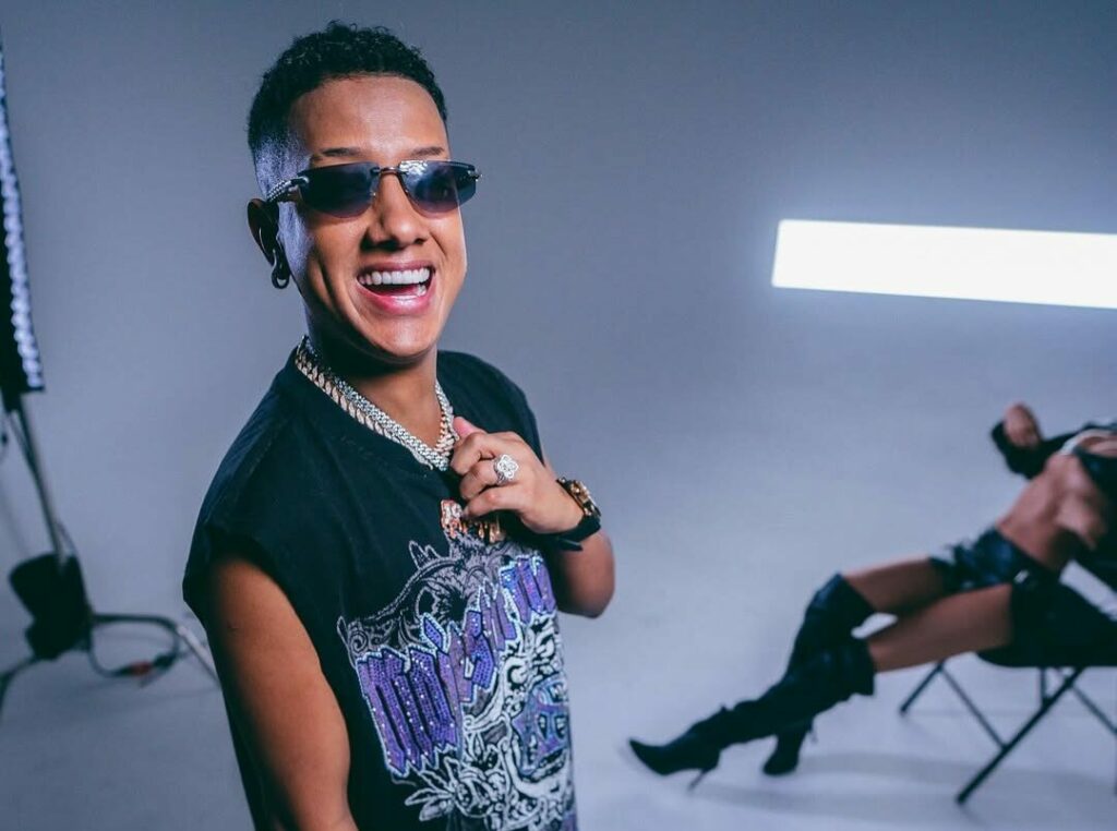 Jombriel, Neutro Shorty y DJ Maff encienden la escena urbana con ‘Fire’, su nuevo éxito