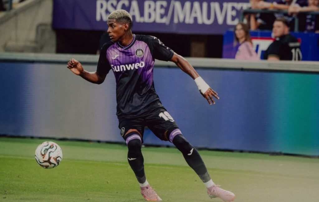 Anderlecht suma nuevo triunfo con dos asistencias del ecuatoriano Nilson Angulo.