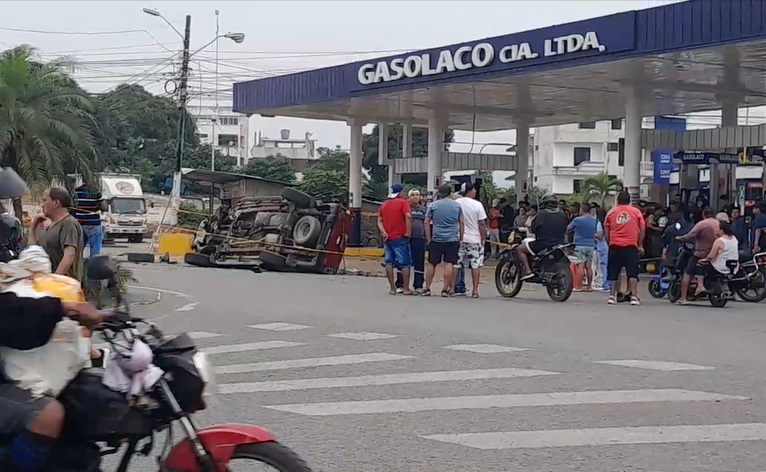 Policía fallece en accidente de tránsito en el ingreso al cantón Pasaje