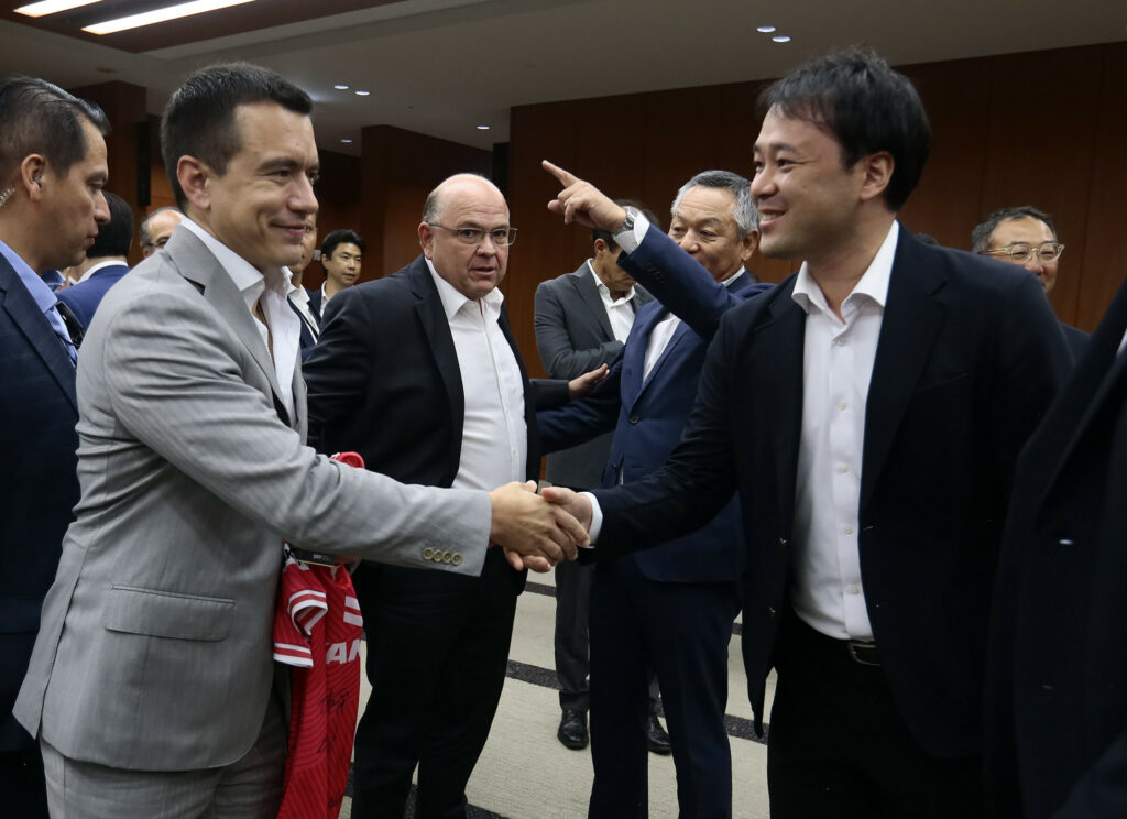 Daniel Noboa impulsa tratado comercial con Japón y ofrece a Ecuador como socio estratégico