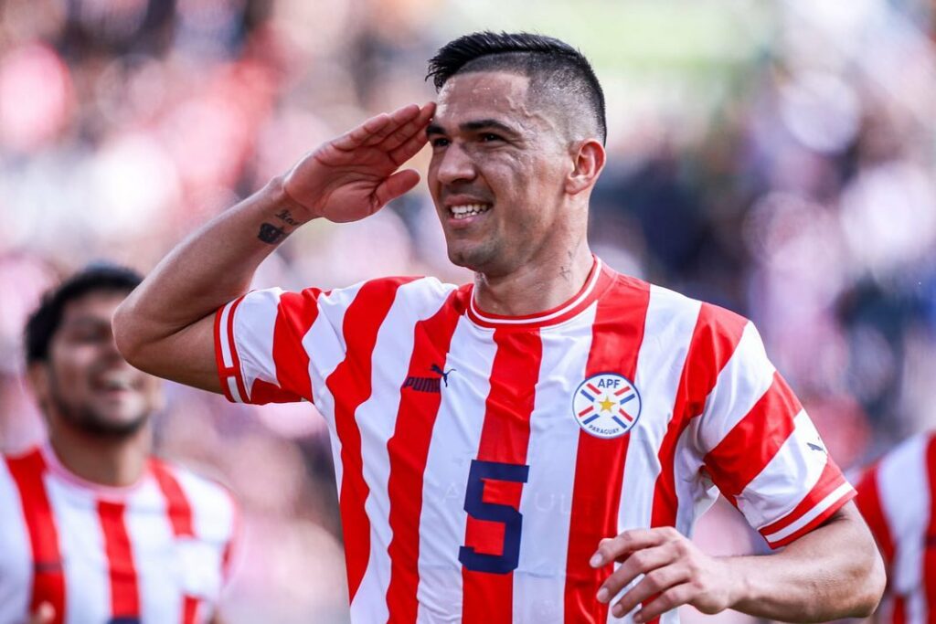 Fabián Balbuena, baja en Paraguay por fractura de peroné para Eliminatorias 2026