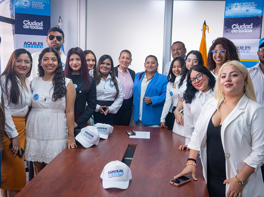 El Municipio de Guayaquil abrió sus puertas a universitarios con un programa piloto que fomenta liderazgo juvenil y participación ciudadana.