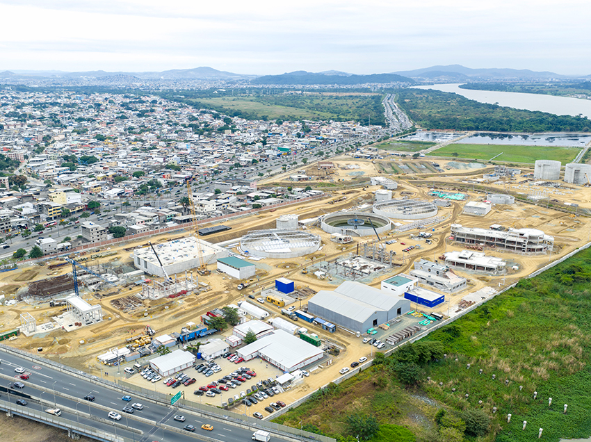 La PTAR Los Merinos procesa aguas residuales y genera energía renovable, posicionando a Guayaquil como referente hidrosanitaria sostenible.