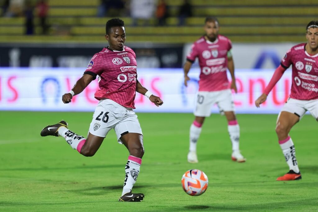 Independiente del Valle enfrenta a Imbabura en Copa Ecuador.