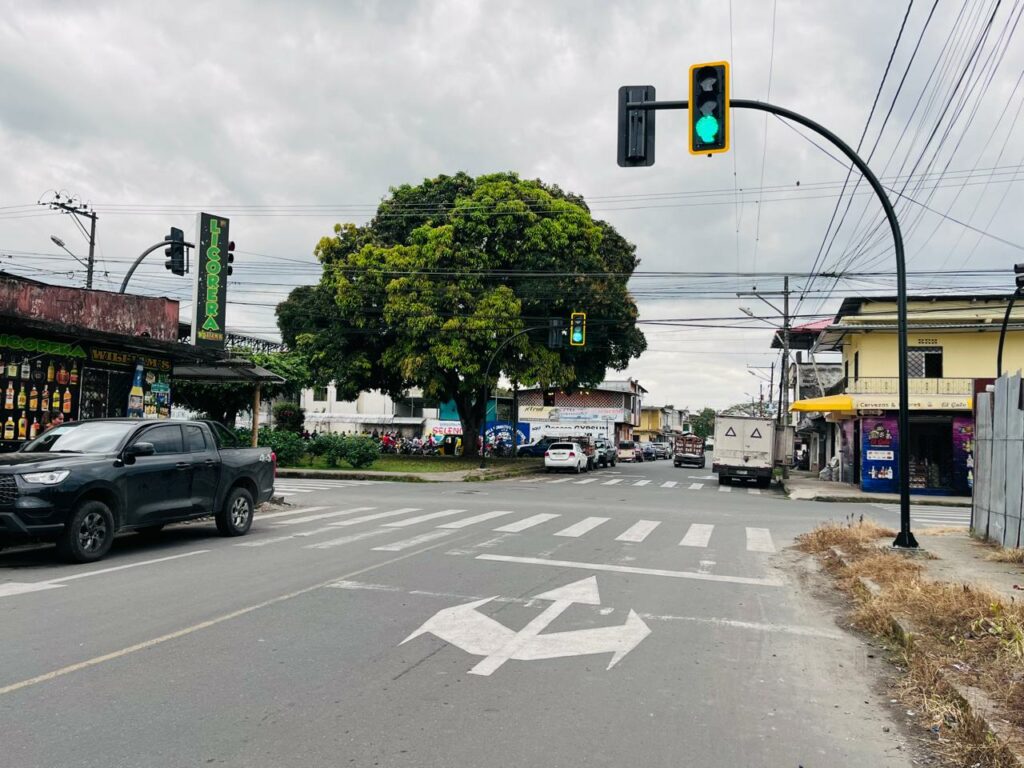 La Concordia Ocho accidentes registrados en cruce de Juan Pío Montúfar y Pichincha preocupan a la comunidad