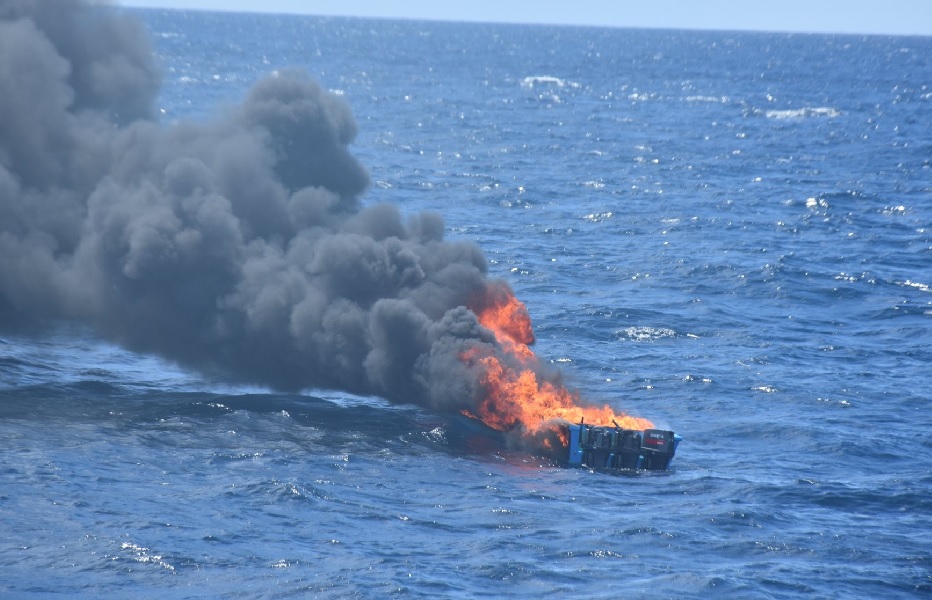 La Guardia Costera de Estados Unidos capturó a seis ecuatorianos a bordo de dos lanchas rápidas que transportaban 3.4 toneladas de cocaína.
