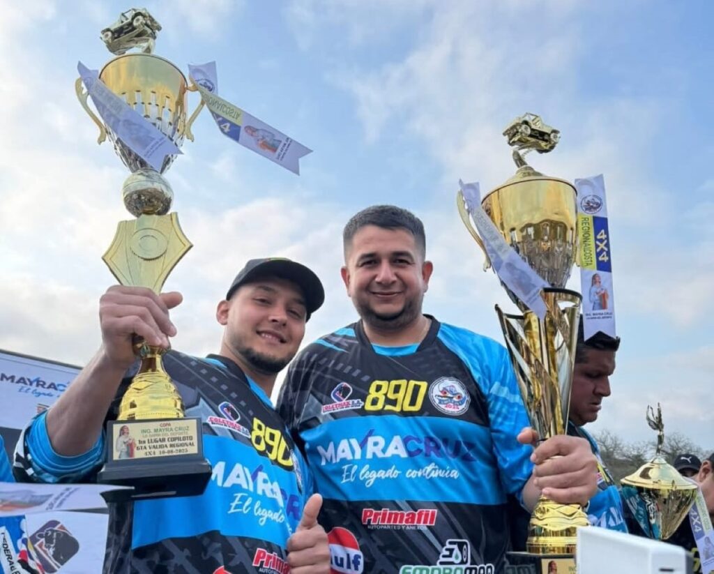 Miguel Ángel Vera gana la sexta válida del Regional Costa 4x4 en Portoviejo