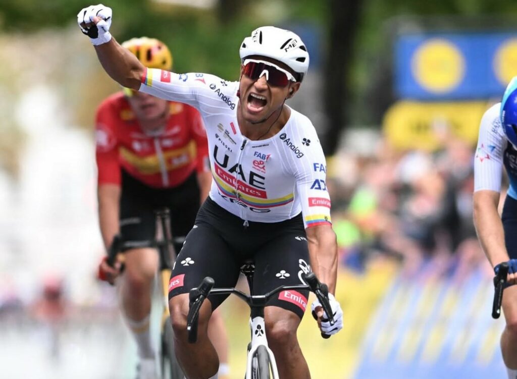 Narváez se impone en sprint dramático en la Vuelta a Alemania