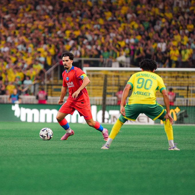 París Saint-Germain con Pacho en la banca supera a Nantes 0-1 en el arranque de la Ligue 1