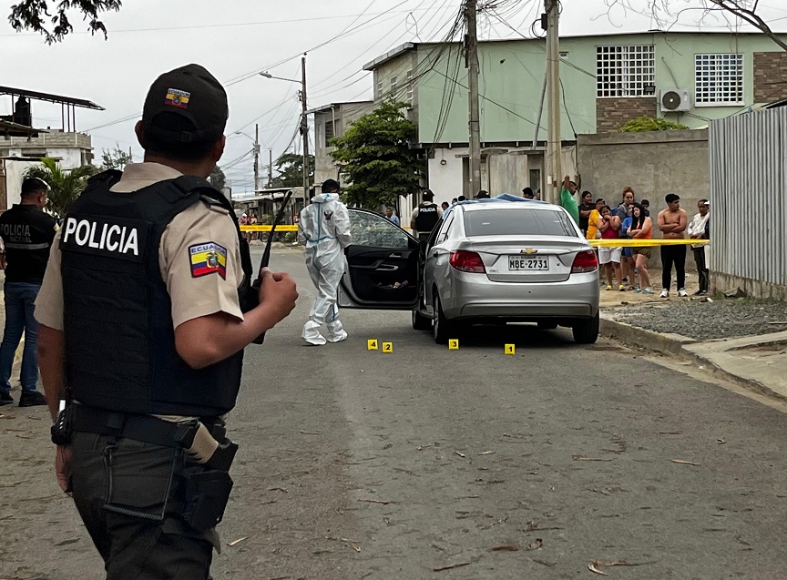 Un hombre asesinado y su madre herida, es el saldo de un ataque armado registrado la mañana de este viernes 15 de agosto en el barrio Santana,