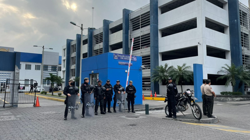 Policía confirma que supuestos explosivos hallados cerca del Cuartel Modelo eran falsos