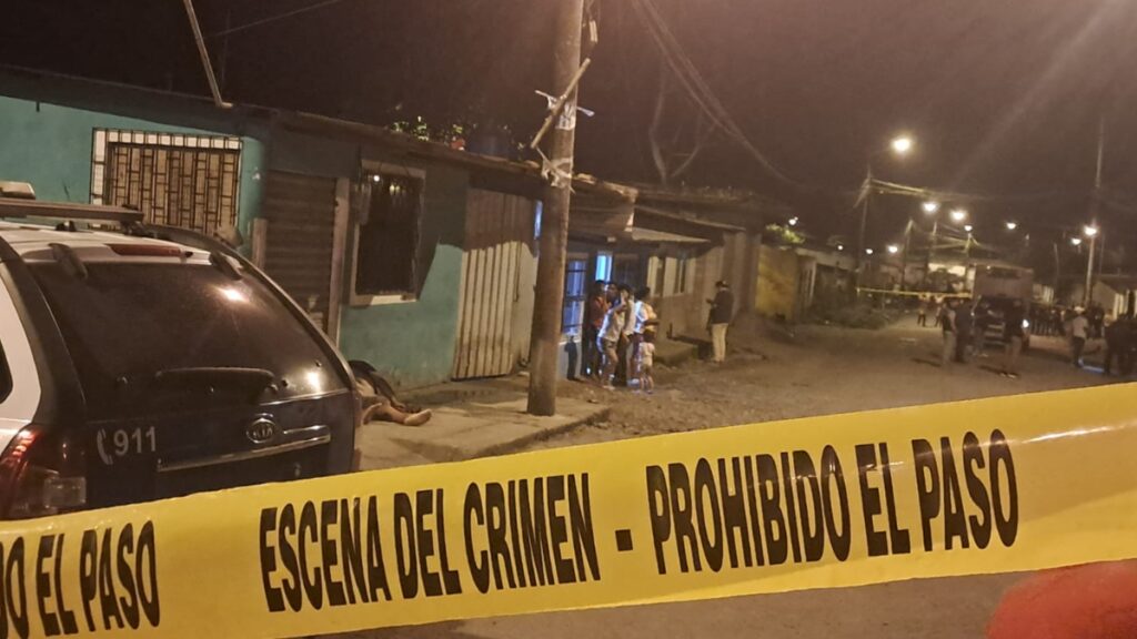 Dos hombres fueron asesinados a balazos en el barrio 9 de Mayo, en Santo Domingo. (El Diario)