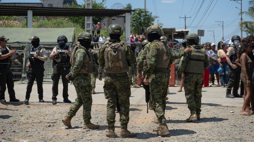 Dos masacres carcelarias dejaron más de 30 personas fallecidas en menos de una semana en Ecuador. (API)