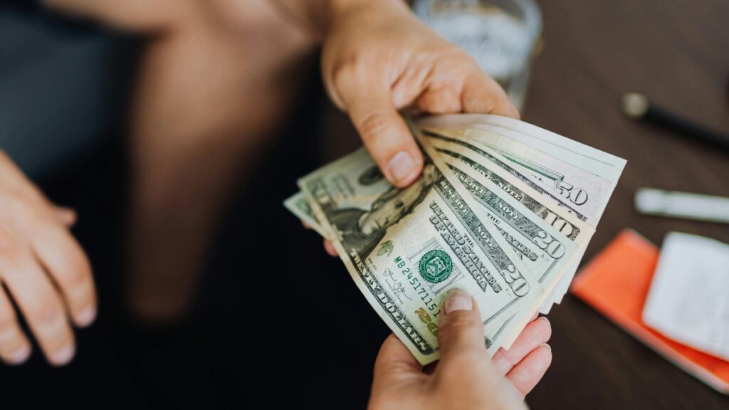 Bonos de mil dólares para emprendedores Estos son los requisitos que debes cumplir para acceder al beneficio. (Imagen referencial de Pexels)