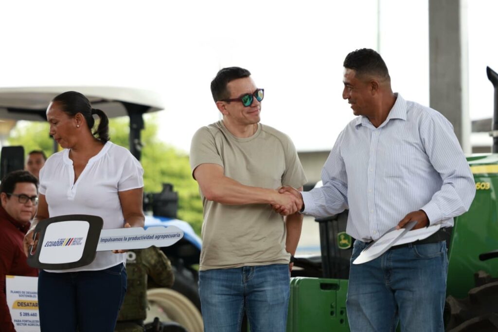 El hecho ocurrió el viernes 17 de octubre, durante un evento en el que el presidente, Daniel Noboa, estaba en Vinces. FOTO: @Presidencia_Ec.