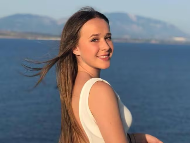 Joven colombiana muere tras participar en un reto de alcohol en una discoteca