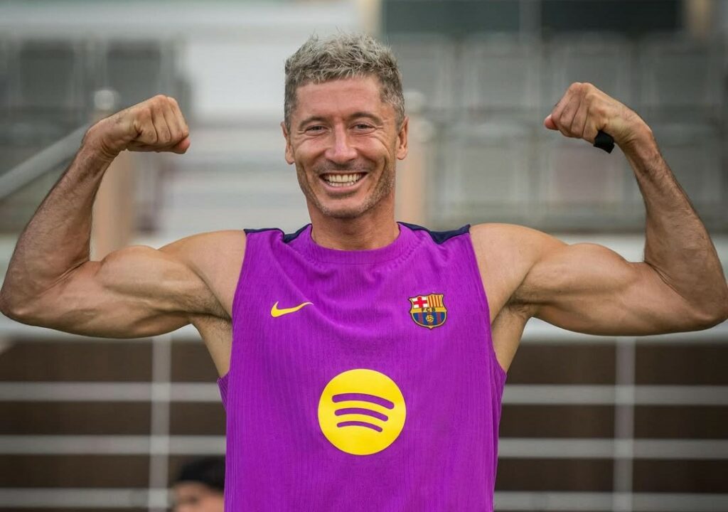 Robert Lewandowski será baja por lesión en el FC Barcelona y se podría perder el Clásico ante Real Madrid.