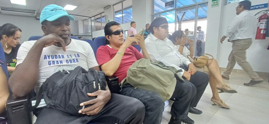 Asociación de personas con discapacidad visual pide canchas adaptadas en Santo Domingo