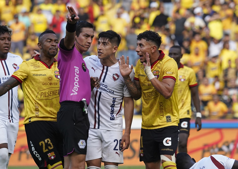 Barcelona SC y Liga de Quito igualaron 2-2 en el estadio Monumental Banco Pichincha, en un vibrante partido correspondiente al sextangular final de la LigaPro 2025.