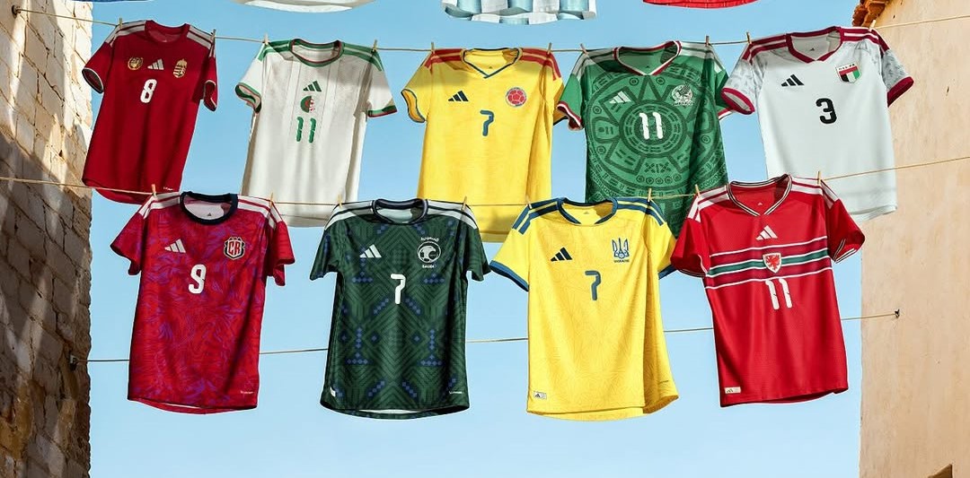 Camisetas de Adidas que fueron presentadas.