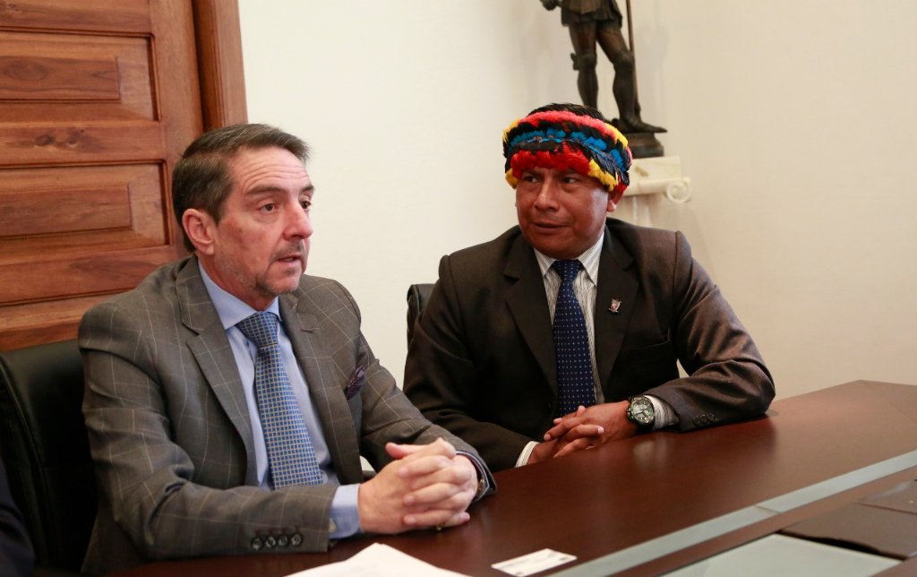 Exministro Felipe Vega busca suceder a Luisa González en liderazgo correísta. FOTO: @felipevegadelac.