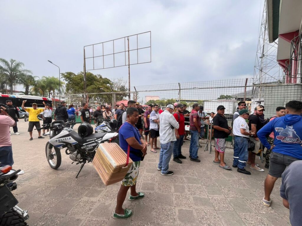 Desde las 08h30 de este miércoles 26 de noviembre inició la venta de entradas en las boleterías del estadio Reales Tamarindos,