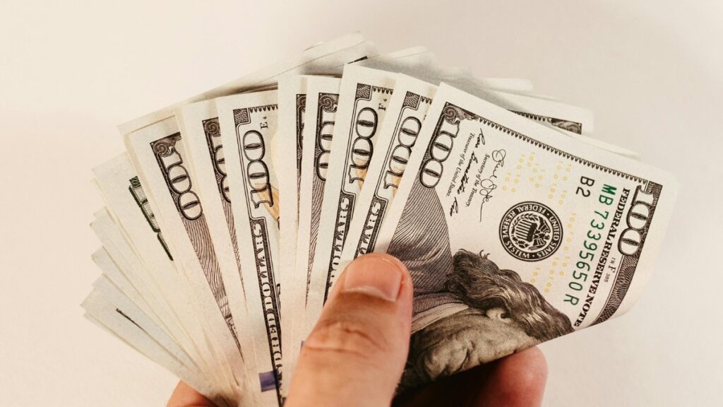 Ecuador logra que el Banco Mundial le apruebe créditos por un total de 1100 millones de dólares. (Pexels)