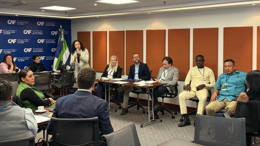 Ecuador participa en un diálogo sobre el cacao, jornada organizada por CAF que busca invertir USD 8.500 millones en el sector. (CAF)