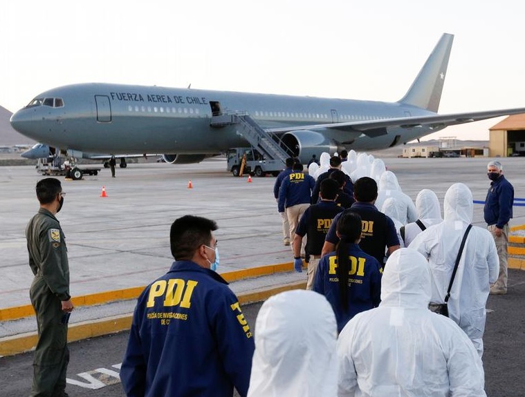 El Servicio Nacional de Migraciones (Sermig) y la Policía de Investigaciones (PDI) de Chile, confirmaron la expulsión de 69 ciudadanos extranjeros.