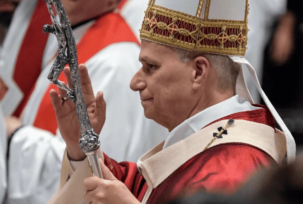 El papa León XIV criticó el despliegue de tropas estadounidenses en el Caribe, advirtiendo que "aumenta las tensiones" entre Washington y Caracas.