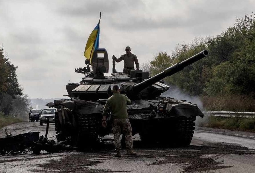 El presidente ucraniano Volodímir Zelenski aceptó negociar el plan de paz propuesto por la Administración de Donald Trump para poner fin al conflicto con Rusia.