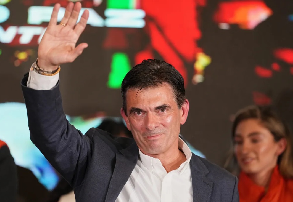 José Gabriel Espinoza, economista y asesor del presidente electo Rodrigo Paz, advirtió que la economía de Bolivia "está quebrada".