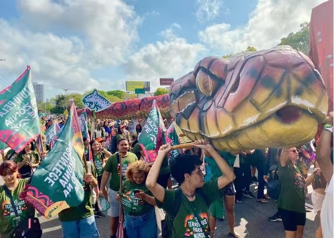Marcha por el Clima durante la COP30 de Belém, en Brasil. FOTO: Europa Press.