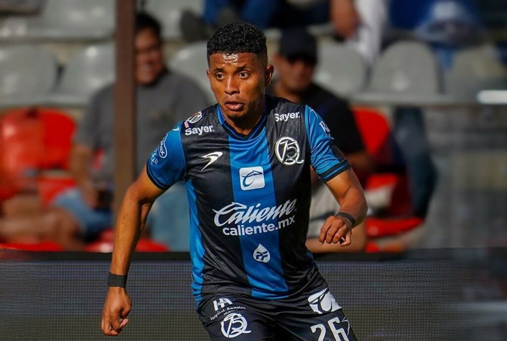 Querétaro oficializa salida de Jonathan Perlaza y cinco jugadores más rumbo al Clausura 2026