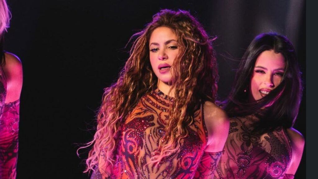 Shakira deleitó a sus fanáticos ecuatorianos con su concierto en Quito, el primero de tres recitales que dará en Ecuador.