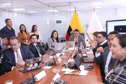 La propuesta universitaria se perfila como un proyecto estratégico para Galápagos. FOTO: @AsambleaNacional.