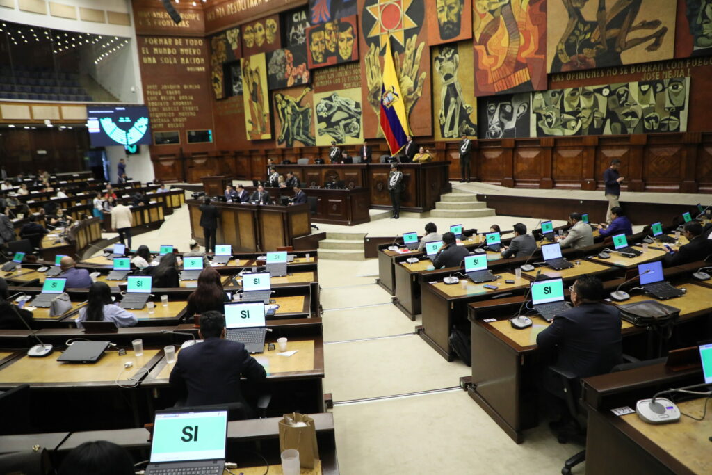 Asambleísta Héctor Rodríguez de RC habría invitado a pelear a Diego Franco de ADN en el pleno de la Asamblea